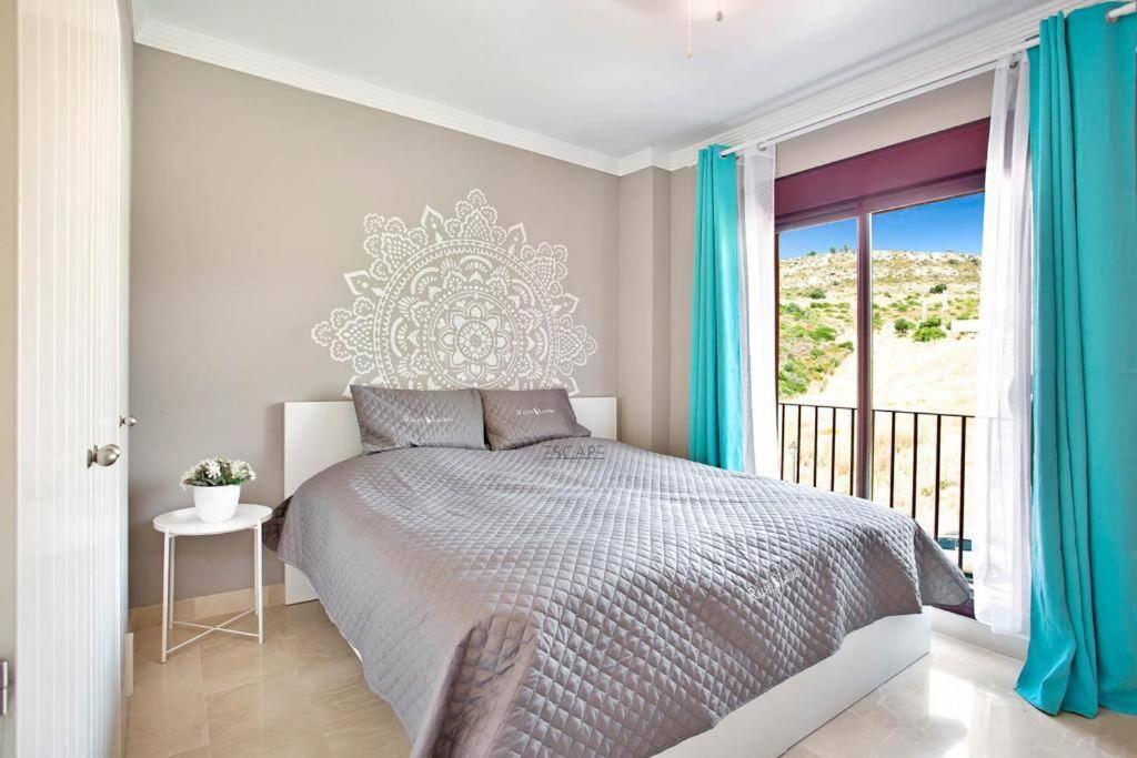 Estrella De Mar Zeezicht En Uitkijk Op Gibraltar 40M2 Terras Incl Zwembad Las Garzas Manilva Ngoại thất bức ảnh