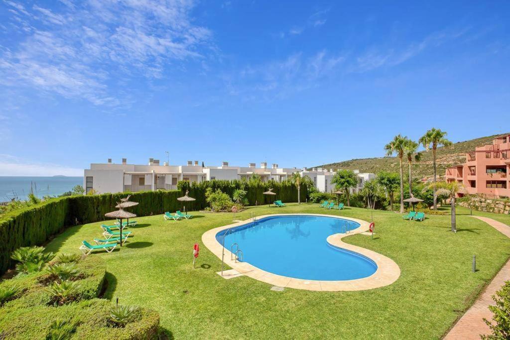 Estrella De Mar Zeezicht En Uitkijk Op Gibraltar 40M2 Terras Incl Zwembad Las Garzas Manilva Ngoại thất bức ảnh